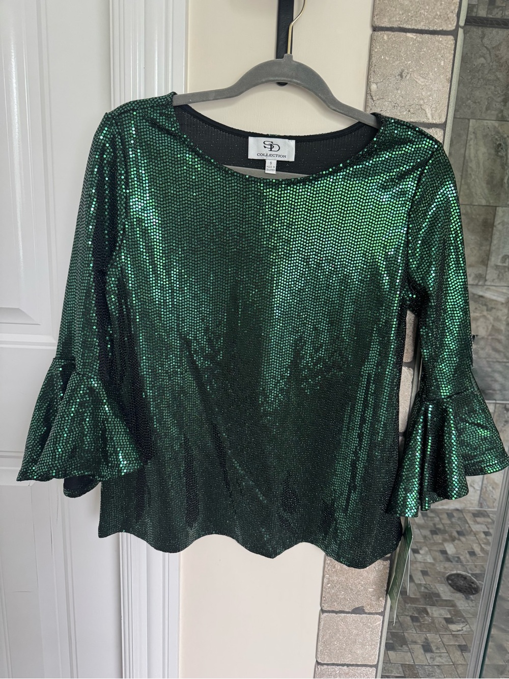 SD Collection Emerald Green Sequin Bell Sleeve Top